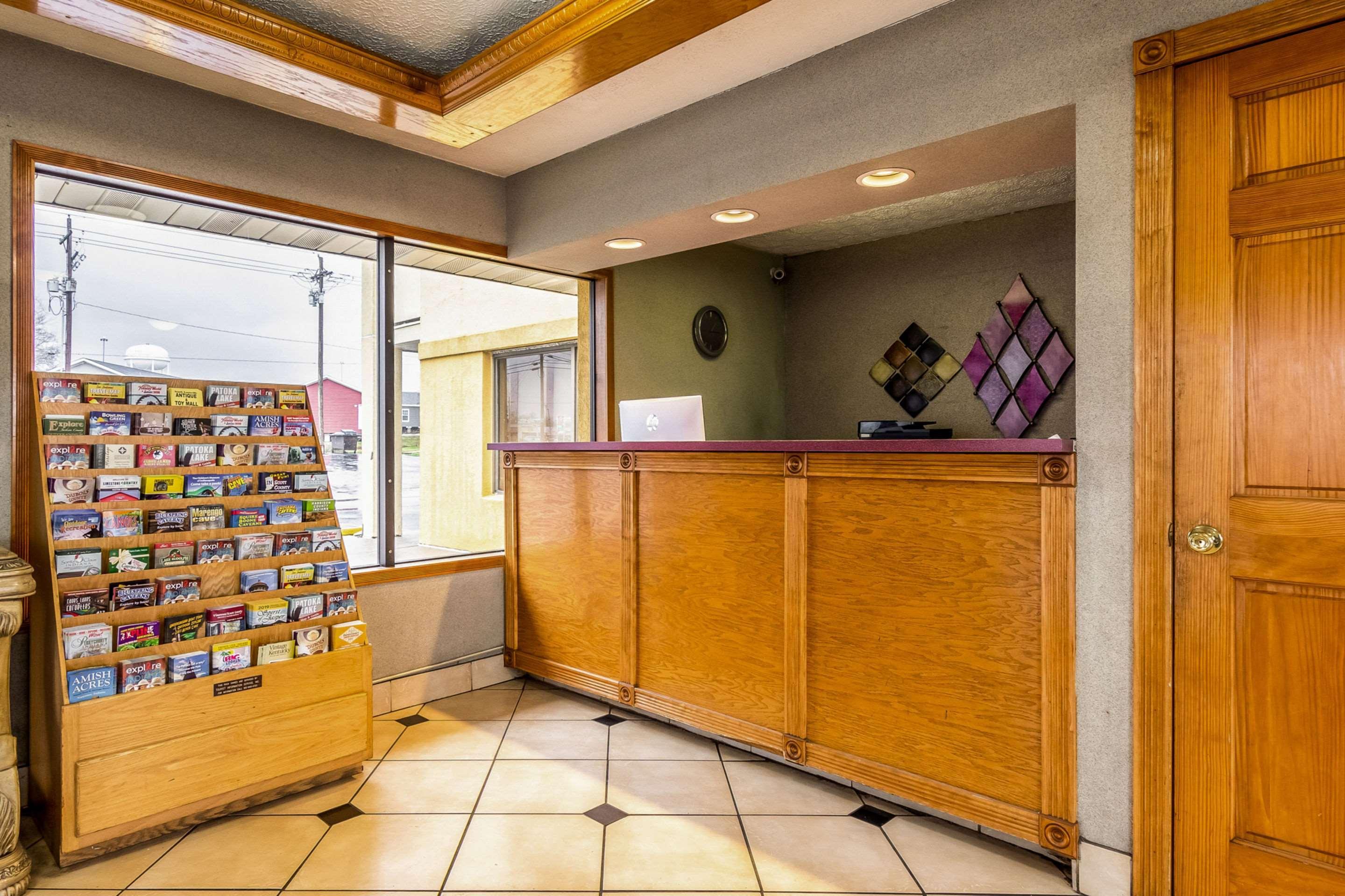 Econo Lodge Seymour Exterior foto