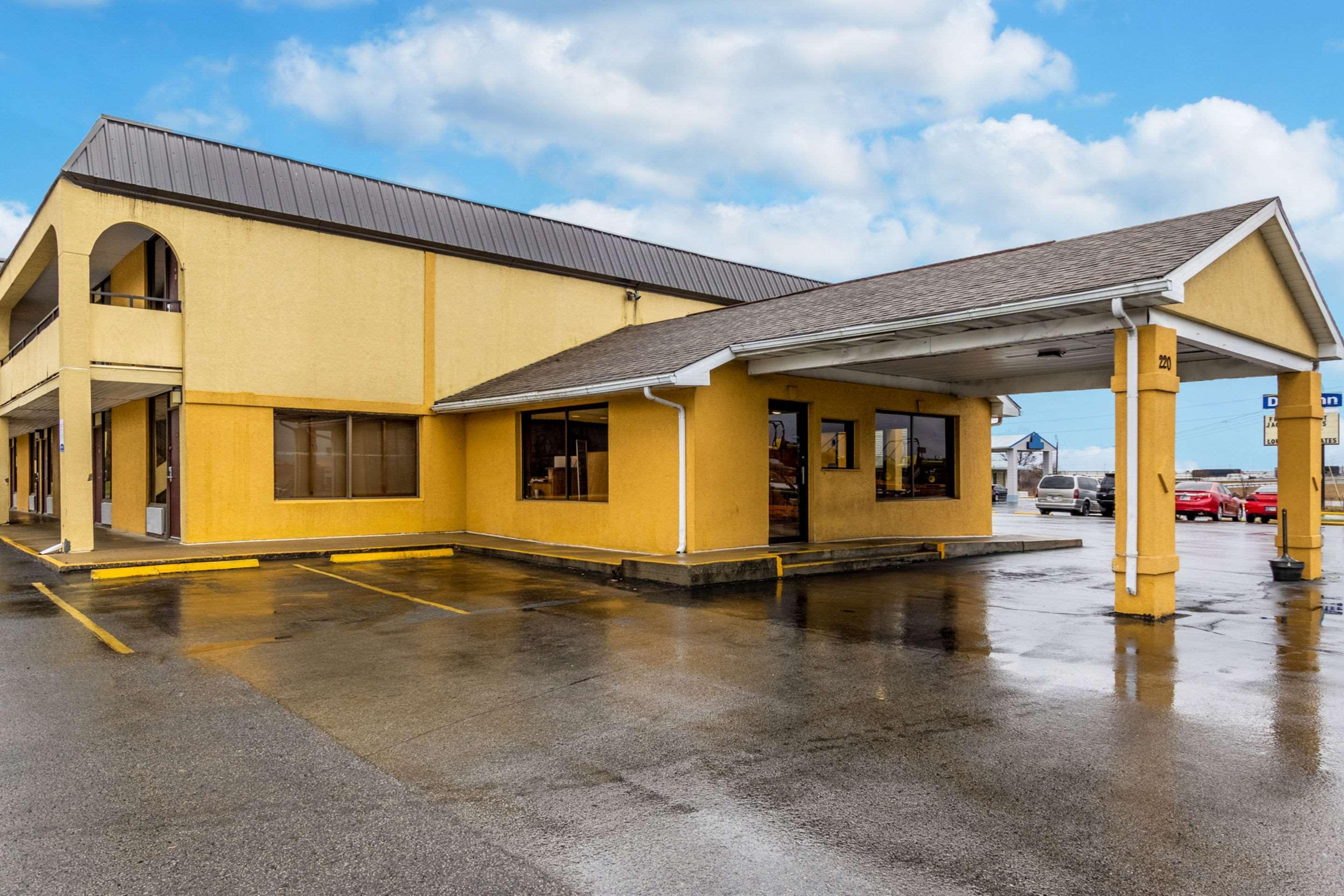 Econo Lodge Seymour Exterior foto